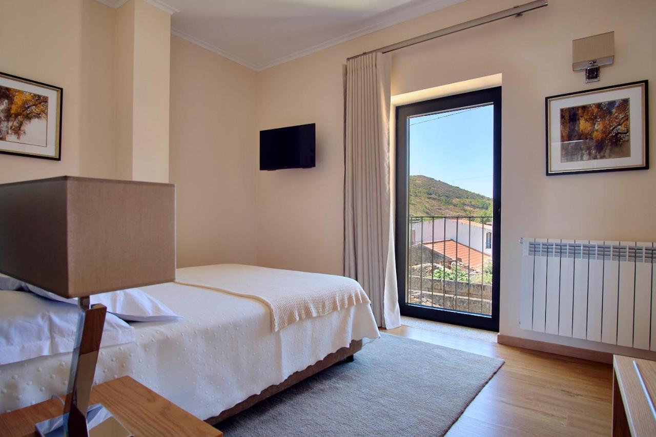 Cerca Da Estrela Bed & Breakfast Matanca Luaran gambar
